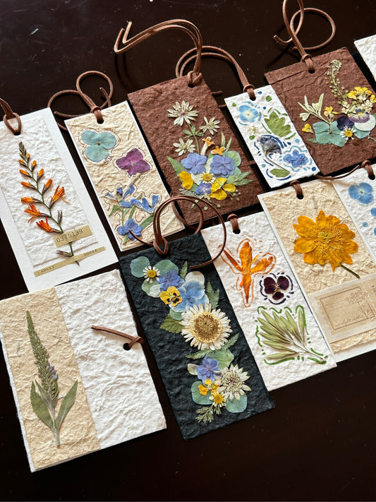 Original Handmade Vintage Pressed Flower Bookmark Gift Set – 3 Pieces with Textured Craftsmanship - My Store